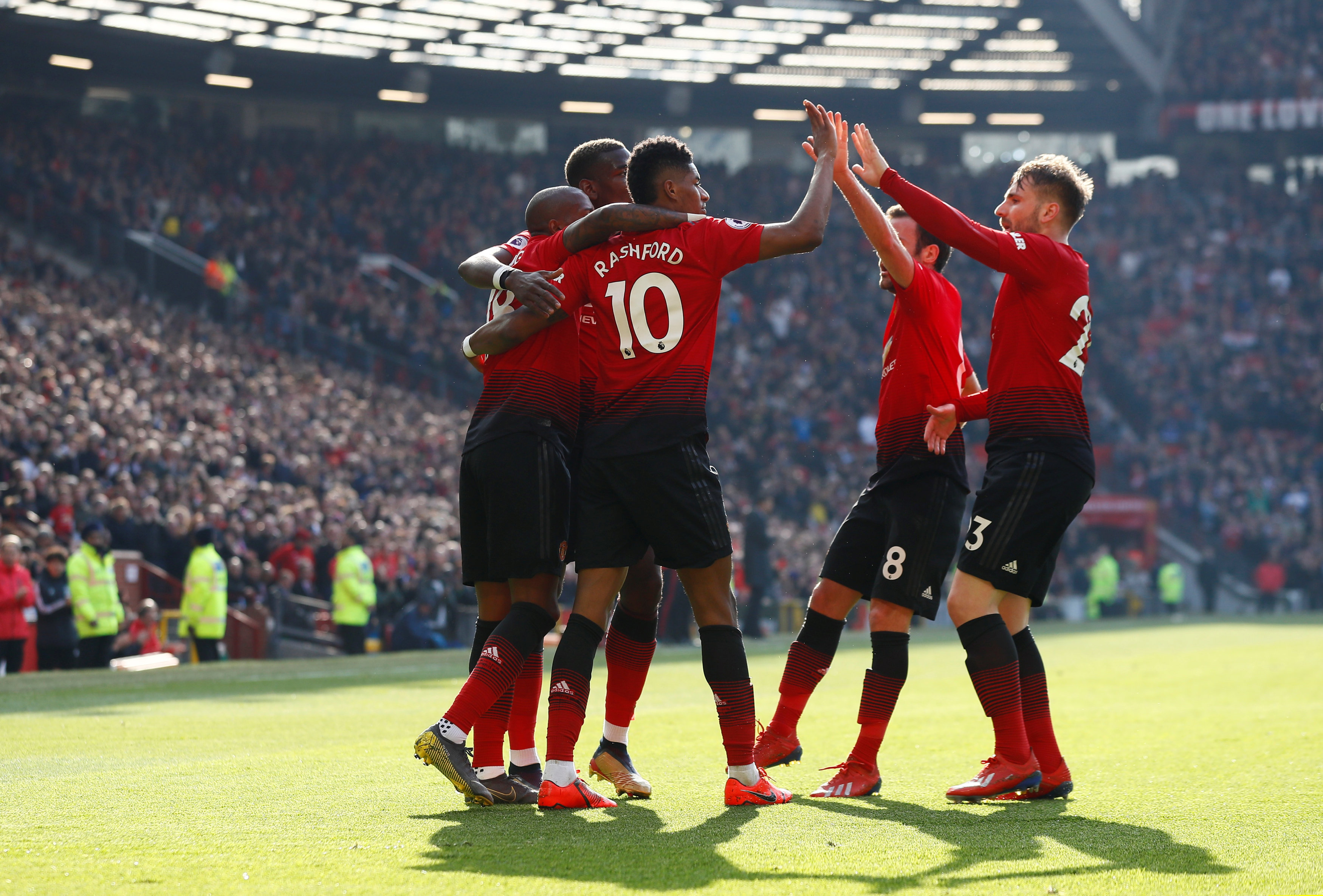 但在最后关 但在最后关